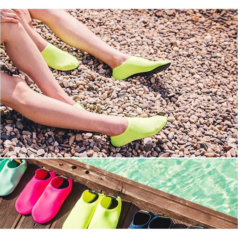 (1 pair) Size XXL Universal Beach Water Shoes Swim Shoes (Size 42-44) - Turquoise