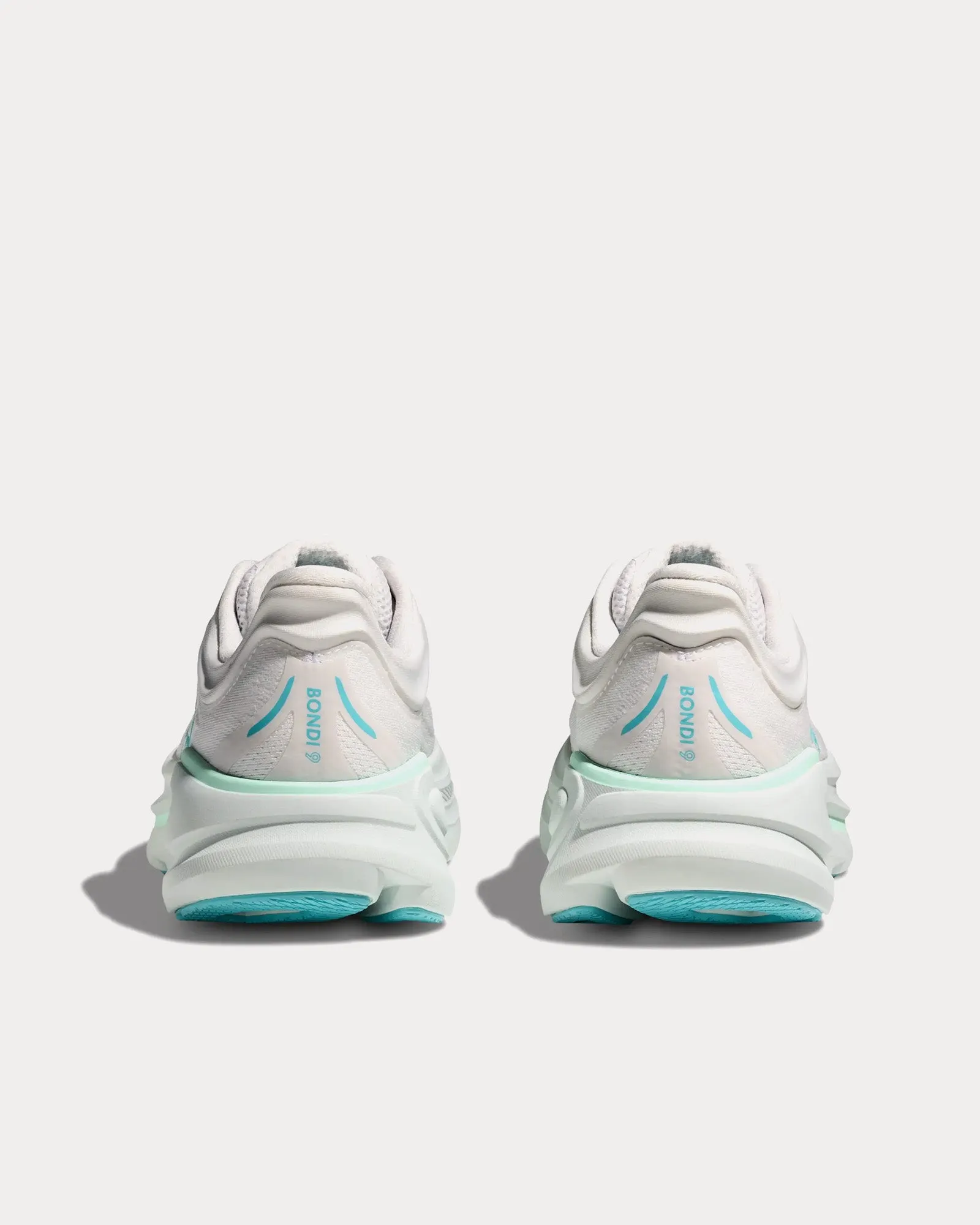 Bondi 9 Frost / Cielo Blue Running Shoes