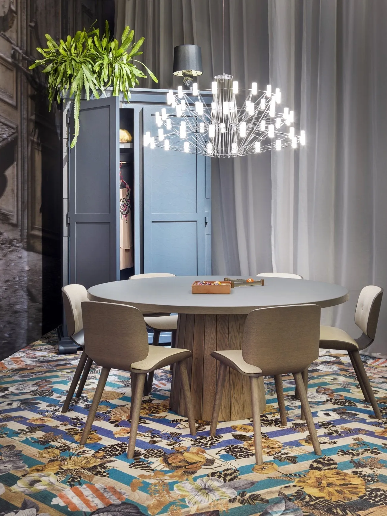 Coppelia Suspended Lamp