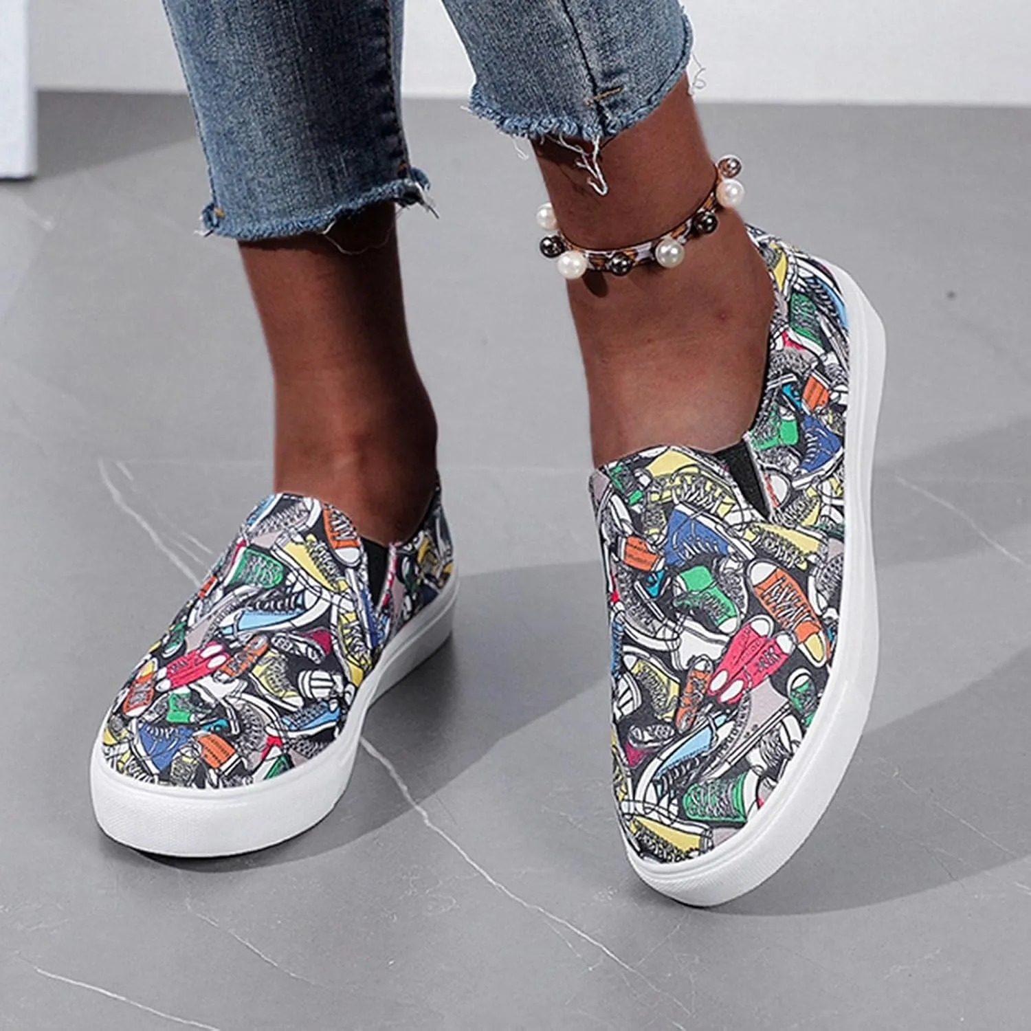 Hbeylia Women's Fashion Sneakers Slip On Loafers Graffiti Design Round Toe Platform Low Top Canvas Shoes Anti Skid Chunky Bottom Heels Flats Play Sneakers Sport Running Walking Shoes For Women Girls