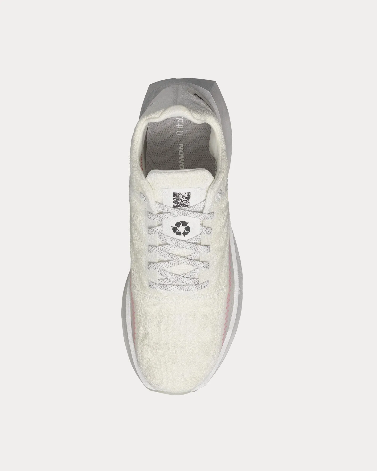 Index 03 White / Black / Cherry Tomato Running Shoes