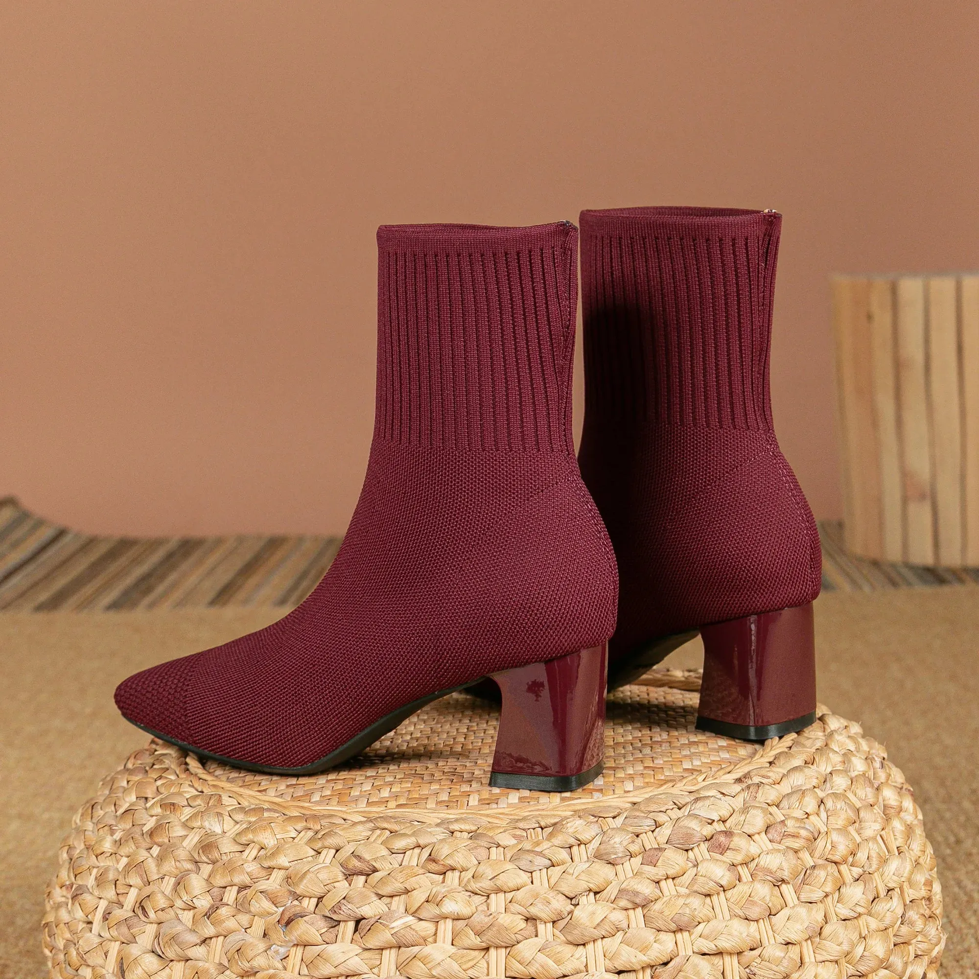 Knitted Heels