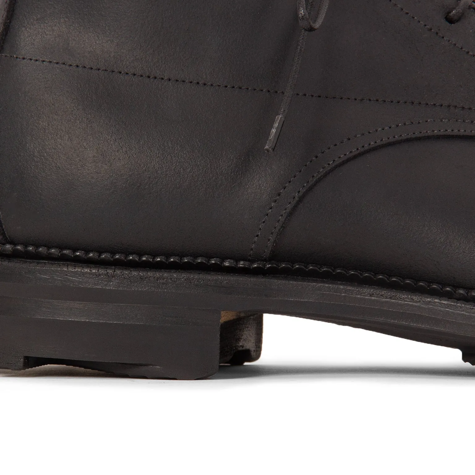 Navvy™ - Black Waxy Commander