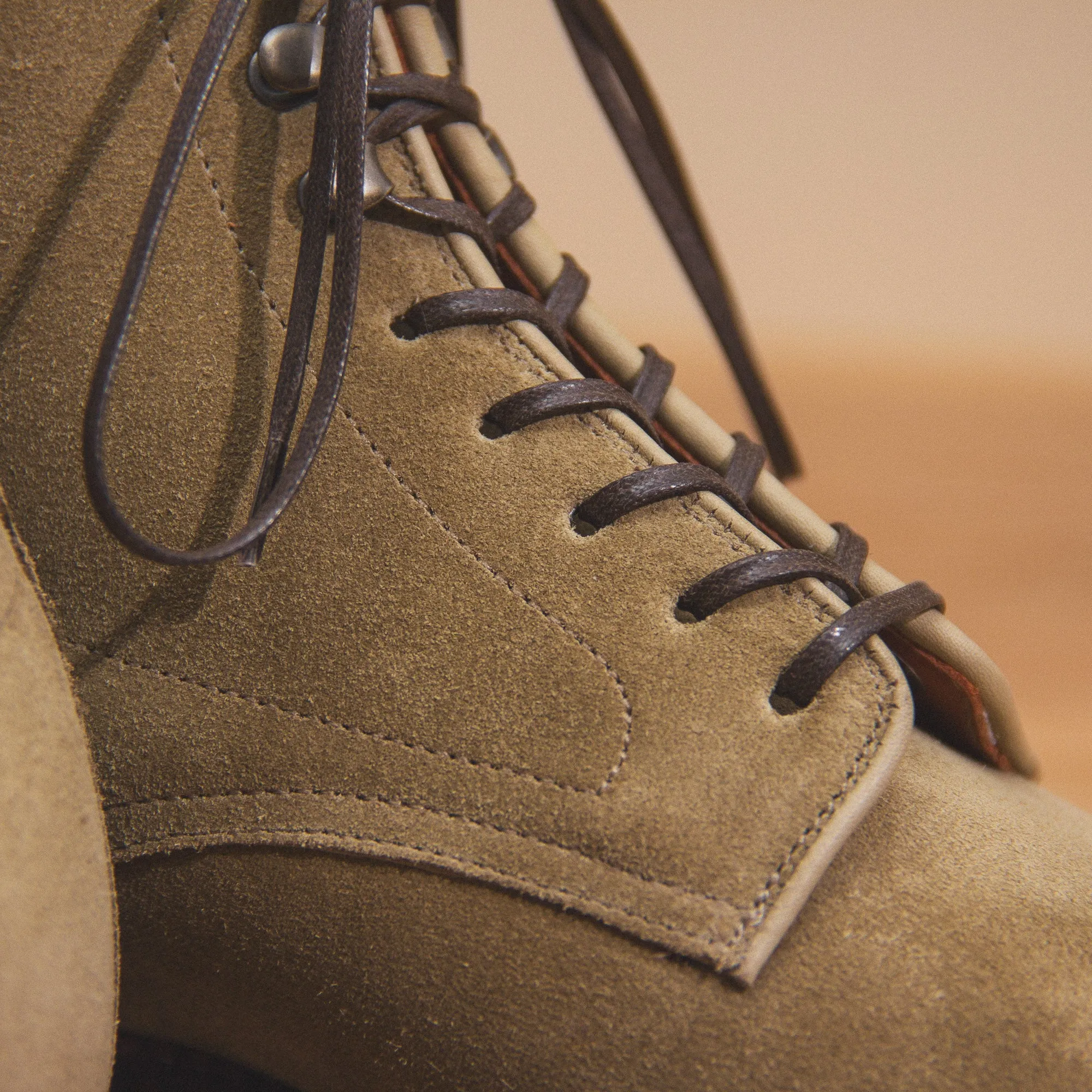 Navvy™ - Mojave Janus Calf Suede