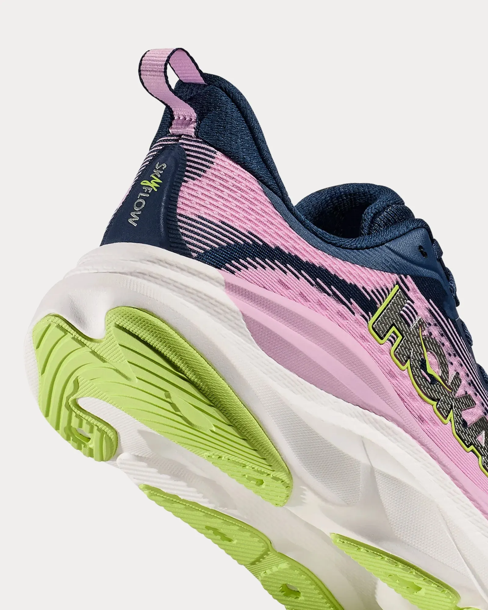 Skyflow Midnight / Pink Twilight Running Shoes
