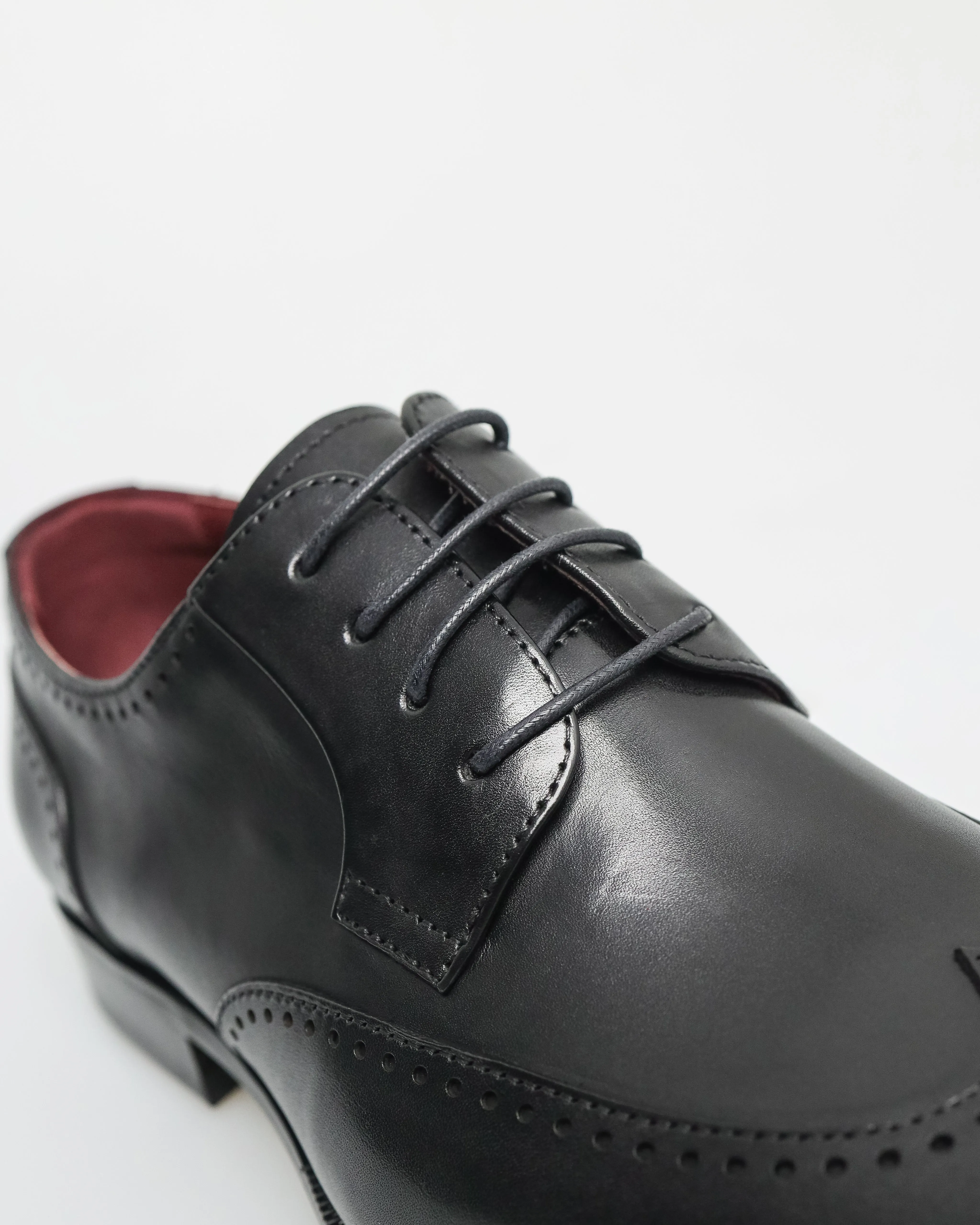 Tomaz HF080 Men's Refined Brogue Derby