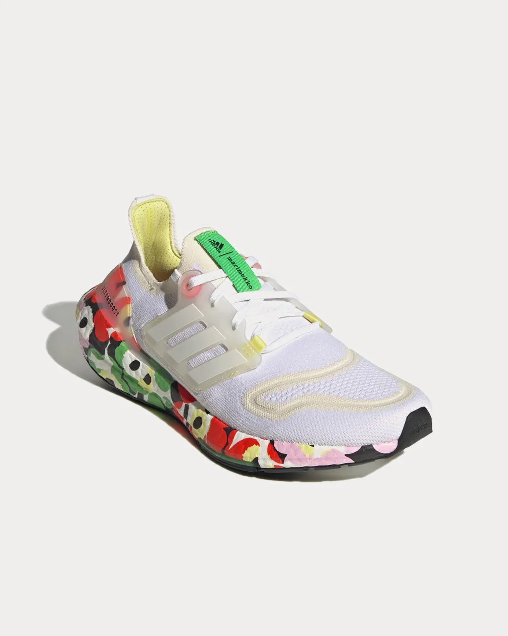 Ultraboost 22 Cloud White / Cloud White / Pearl Citrine Running Shoes