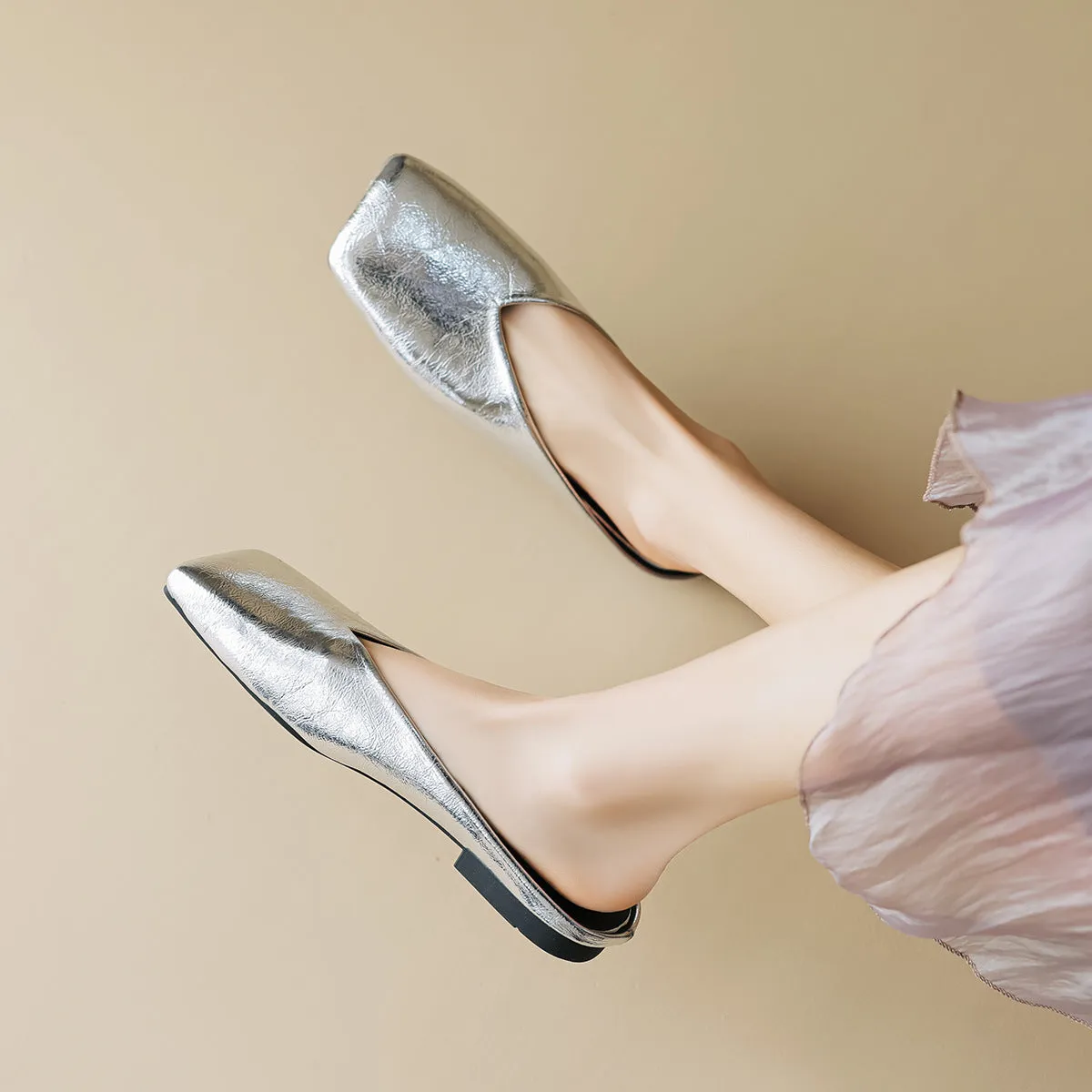 Women Minimalist Fashion Soft Leather Flat Mules