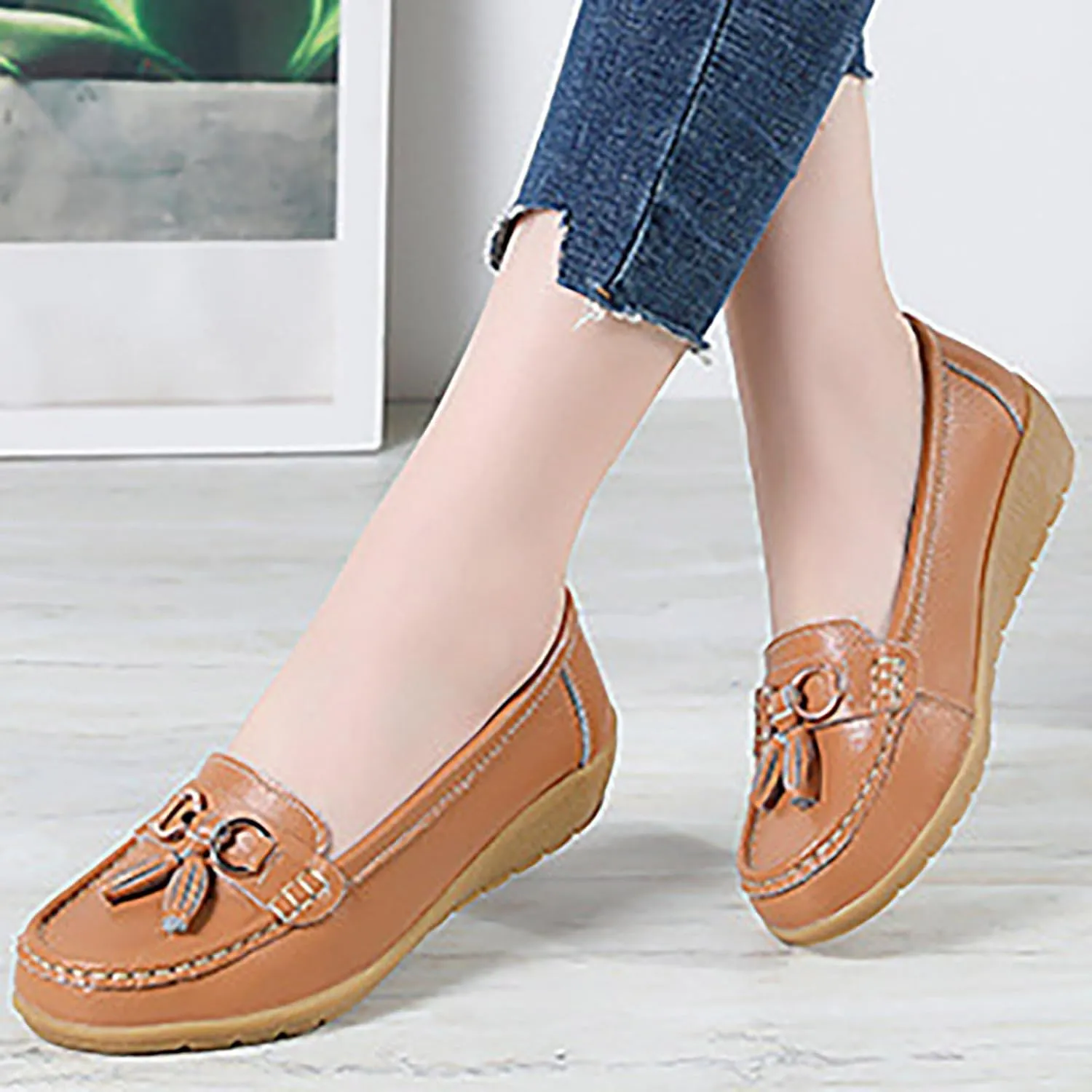 Womens Penny Loafers Comfortable Dressy Walking Shoes Breathable Driving Loafers Casual Slip On Shoes Arch Support