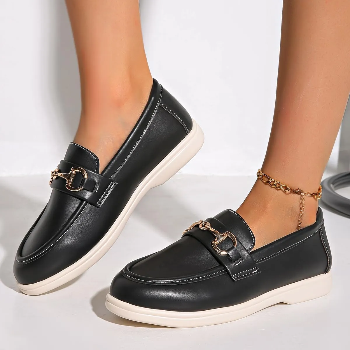 Women's Slip-On Loafers with Metal Chain-Comfortable Work Flats for Nurses&Teachers-Breathable Non-Slip Shoes for Women